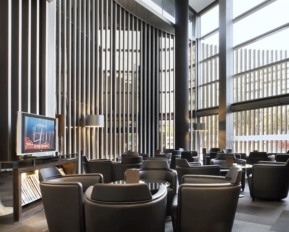 Imagen de los interiores del Hotel Ac Som By Marriott. Foto 12