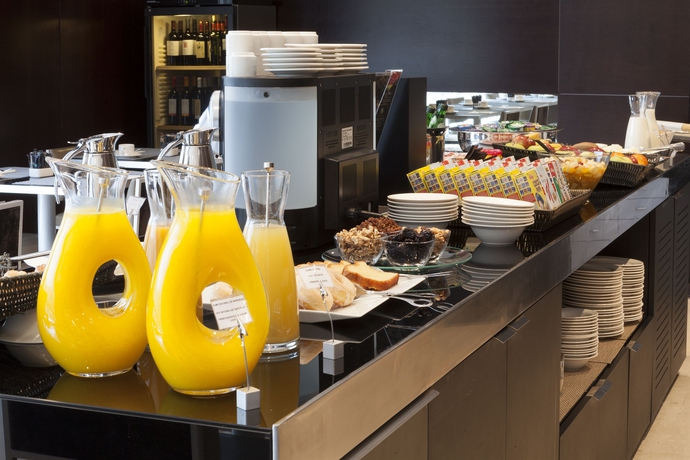 Imagen del bar/restaurante del Hotel Ac Tarragona By Marriott. Foto 3