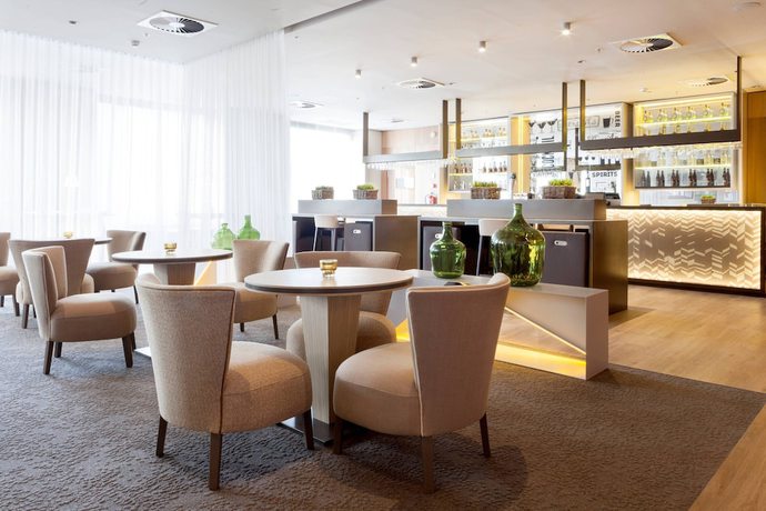 Imagen del bar/restaurante del Hotel Ac Tenerife By Marriott. Foto 4
