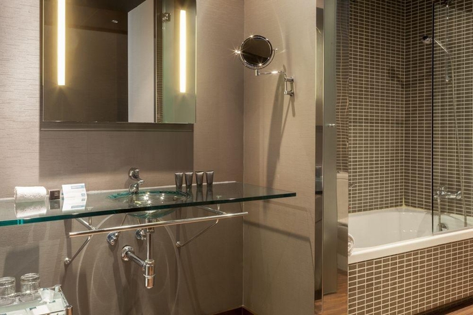 Imagen de la habitación del Hotel Ac Torino By Marriott. Foto 12