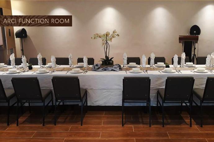 Imagen de los interiores del Hotel Acacia Bacolod. Foto 9