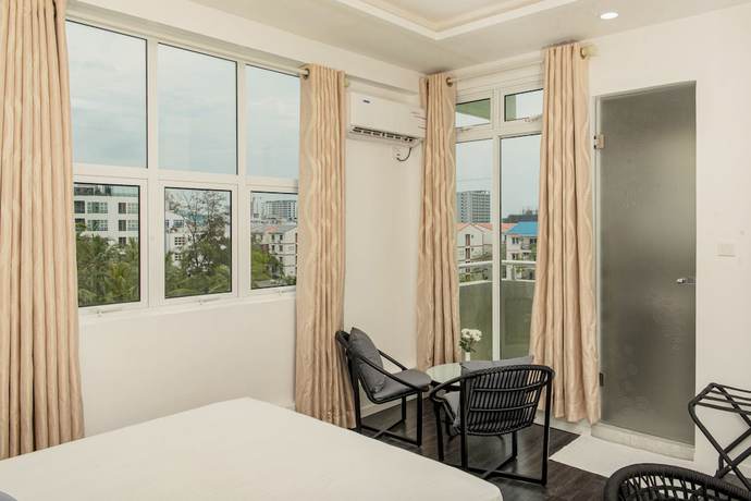 Imagen de la habitación del Hotel Acacia Beach. Foto 10
