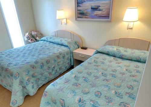 Imagen de la habitación del Hotel Acacia Beachfront Resort. Foto 5