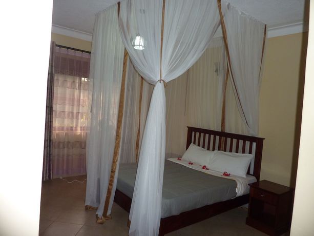 Imagen de la habitación del Hotel Acacia Boutique, Entebbe. Foto 13