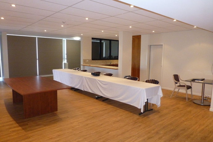 Imagen de los interiores del Hotel Acacia Court. Foto 12
