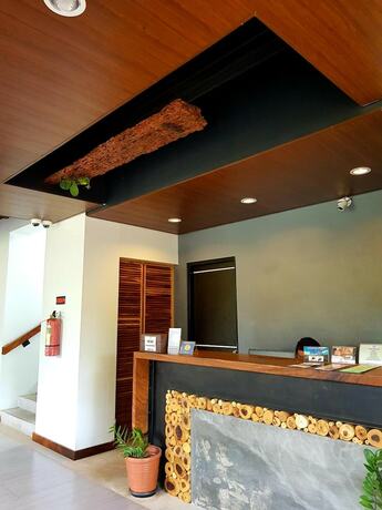 Imagen general del Hotel Acacia Garden Inn. Foto 6