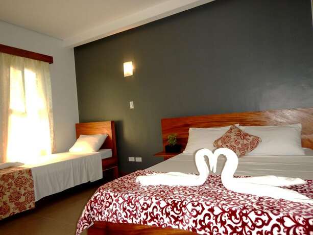 Imagen general del Hotel Acacia Garden Inn. Foto 12