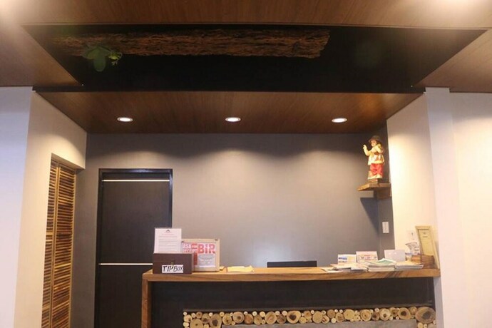 Imagen de los interiores del Hotel Acacia Garden Inn. Foto 28