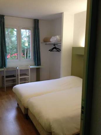 Imagen de la habitación del Hotel Acacia, Lun&eacute;ville. Foto 5