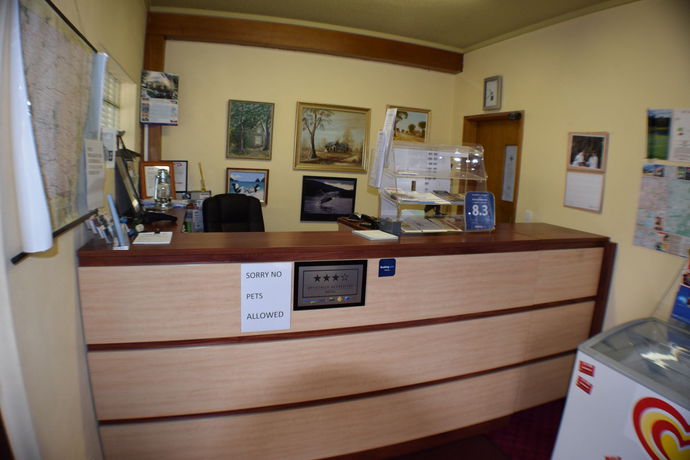 Imagen de los exteriores del Hotel Acacia Motor Inn Armidale. Foto 12