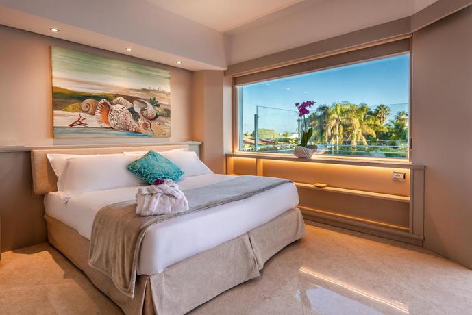 Imagen de la habitación del Hotel Acacia Palace. Foto 3