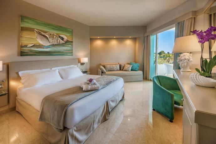 Imagen de la habitación del Hotel Acacia Palace. Foto 7