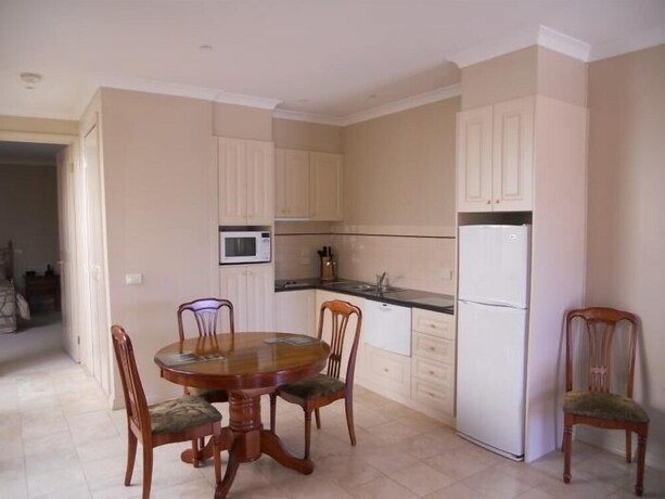 Imagen de la habitación del Hotel Acacia Terraces. Foto 17
