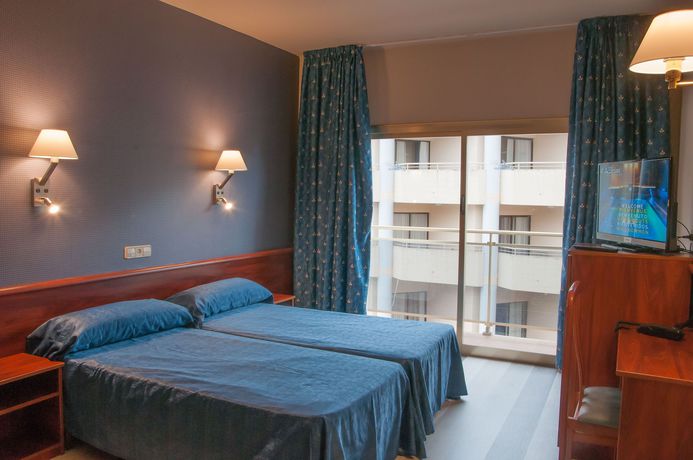 Imagen de la habitación del Hotel Acacias Suites and Spa. Foto 5