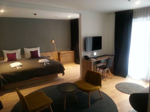 Imagen de la habitación del Hotel Academia. Foto 4