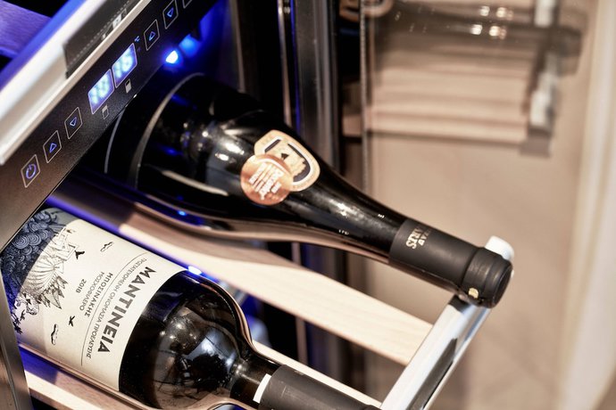 Imagen de la habitación del Hotel Academias , Autograph Collection. Foto 2