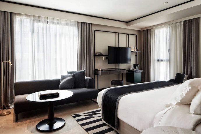 Imagen de la habitación del Hotel Academias , Autograph Collection. Foto 18