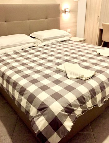 Imagen de la habitación del Hotel Academy, Aeropuerto de Roma-Fiumicino. Foto 17