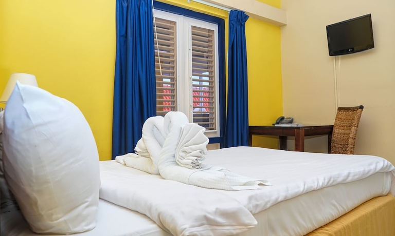 Imagen de la habitación del Hotel Academy Curacao. Foto 6
