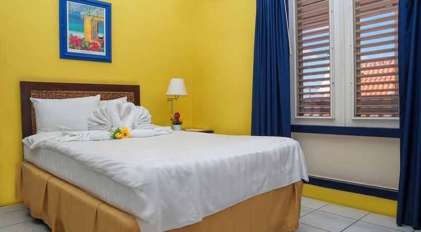 Imagen de la habitación del Hotel Academy Curacao. Foto 13