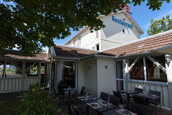 Imagen general del Hotel Acadie Les Ulis. Foto 2