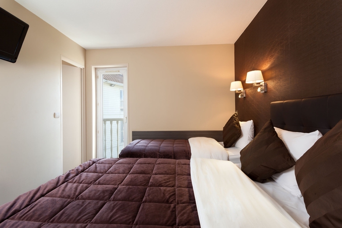 Imagen de la habitación del Hotel Acadie Les Ulis. Foto 13