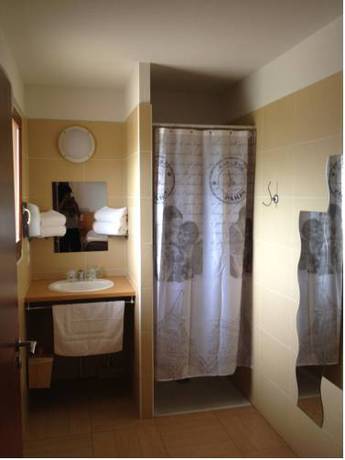 Imagen de la habitación del Hotel Acajou. Foto 14