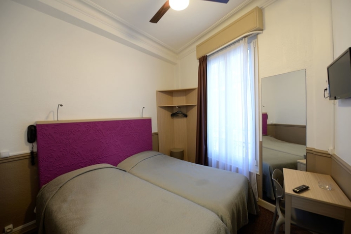 Imagen de la habitación del Hotel Acanthe. Foto 6
