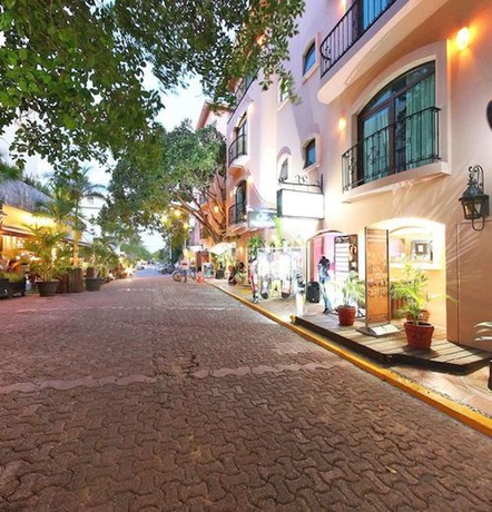 Imagen general del Hotel Acanto Playa del Carmen, Trademark Collection by Wyndham. Foto 1
