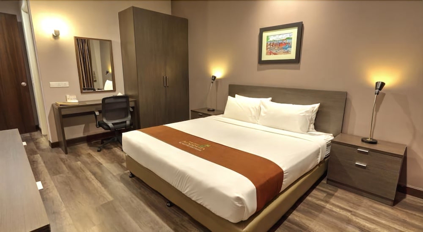 Imagen de la habitación del Hotel Acappella Suite. Foto 12