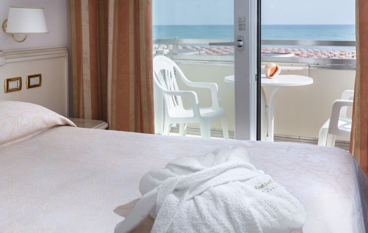 Imagen de la habitación del Hotel Acapulco, Cervia. Foto 9