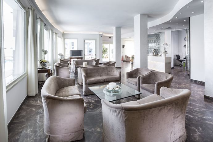 Imagen de los interiores del Hotel Acapulco, Cervia. Foto 15