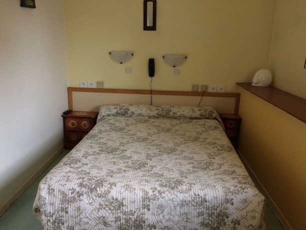 Imagen de la habitación del Hotel Acapulco, Montpellier. Foto 2