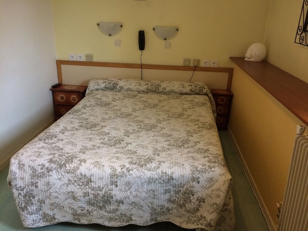 Imagen de la habitación del Hotel Acapulco, Montpellier. Foto 5