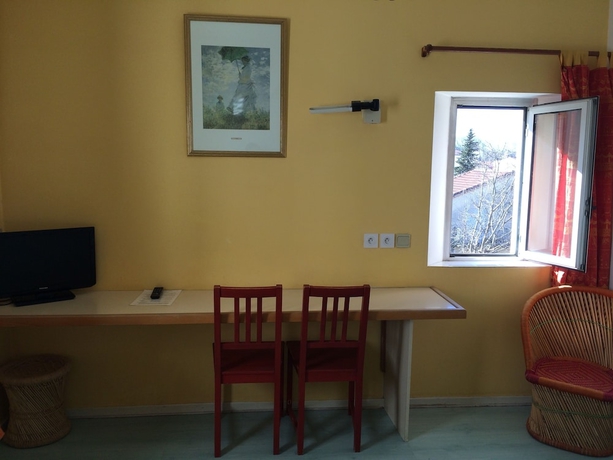 Imagen de la habitación del Hotel Acapulco, Montpellier. Foto 16