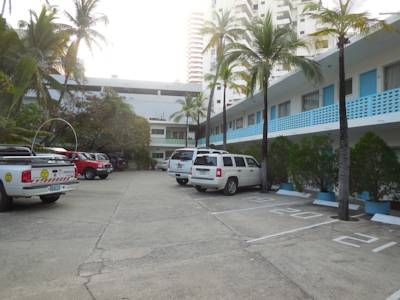 Imagen de los exteriores del Hotel Acapulco Park. Foto 3