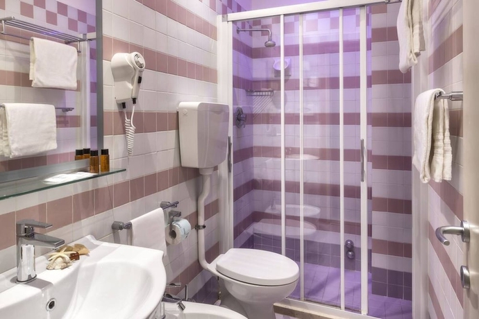 Imagen de la habitación del Hotel Acasamia Welchome. Foto 7