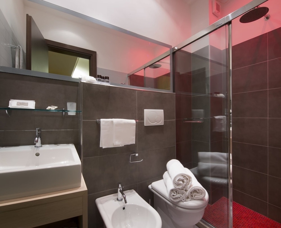 Imagen de la habitación del Hotel Acasamia Welchome. Foto 13