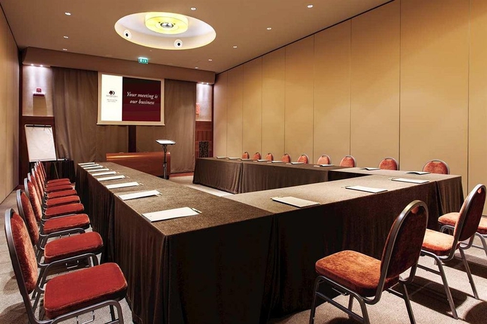 Imagen de los interiores del Hotel Acaya Golf Resort and Spa. Foto 12