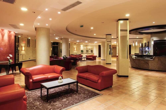 Imagen de los interiores del Hotel Acaya Golf Resort and Spa. Foto 15