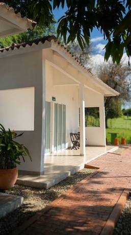 Imagen de la habitación del Hotel Acaymas Club. Foto 11