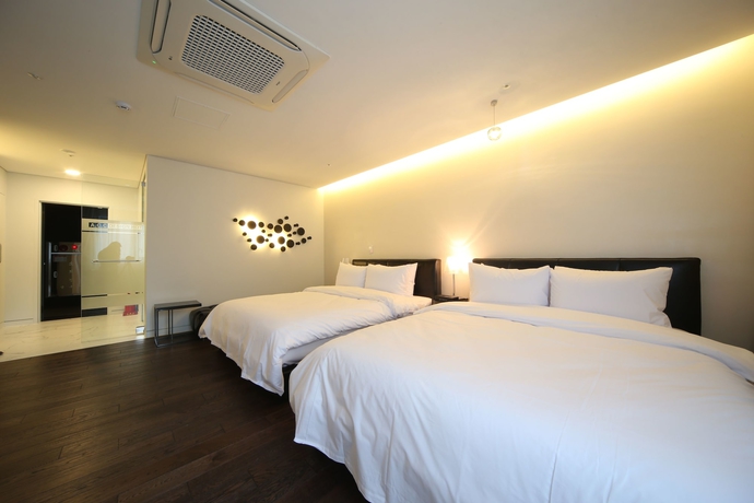 Imagen de la habitación del Hotel Acc Design. Foto 9