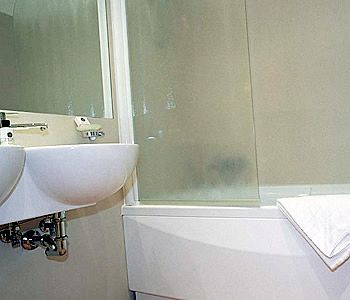 Imagen de la habitación del Hotel Acca. Foto 6