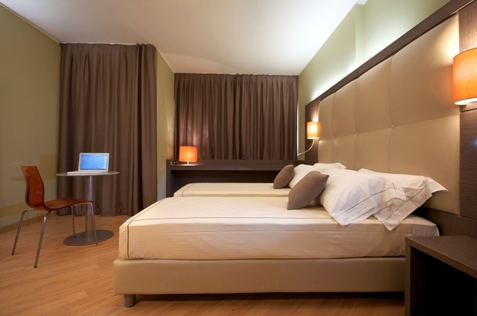 Imagen de la habitación del Hotel Acca Palace. Foto 9