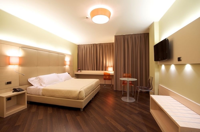 Imagen de la habitación del Hotel Acca Palace. Foto 12