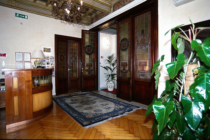 Imagen de los interiores del Hotel Accademia, Florencia. Foto 13