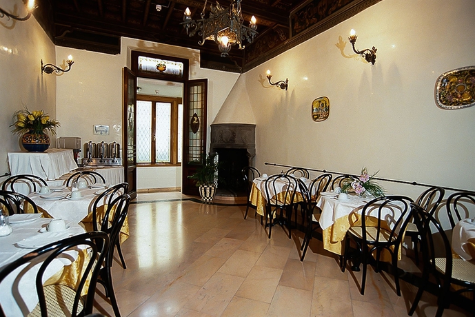 Imagen del bar/restaurante del Hotel Accademia, Florencia. Foto 3