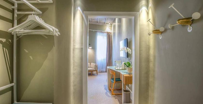 Imagen de la habitación del Hotel Accademia, Roma. Foto 14