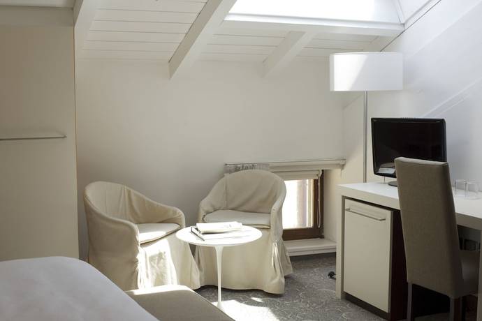 Imagen de la habitación del Hotel Accademia Trento. Foto 6