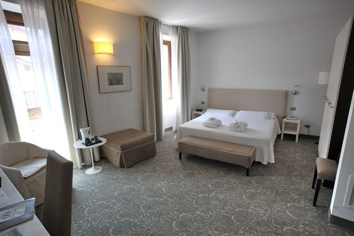 Imagen de la habitación del Hotel Accademia Trento. Foto 12